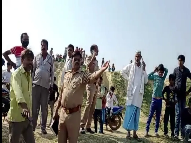 बहराइच: सरयू नहर में मिला अज्ञात वृद्ध का शव, शिनाख्त में जुटी पुलिस 
