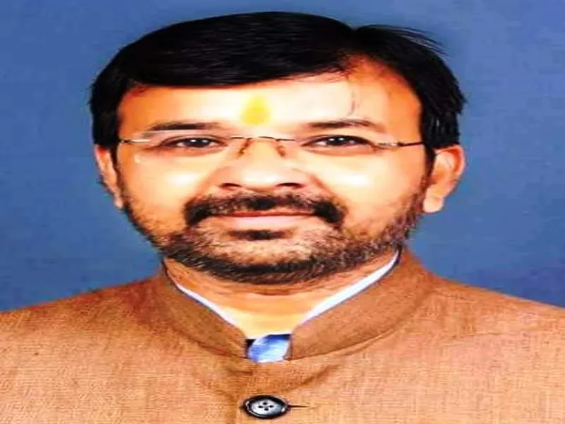 बांदा: सपा नेता ने प्रमुख सचिव को लिखा पत्र, सड़कों के पैच वर्क में लाखों के गोलमाल की शिकायत 