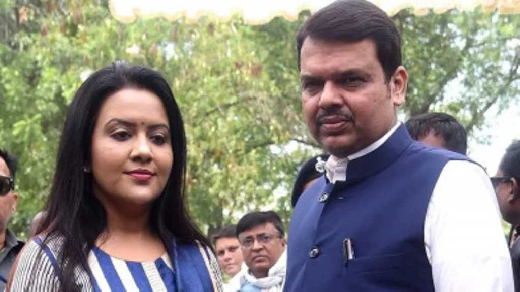 अमृता फडणवीस मामला: अदालत ने गिरफ्तारी के खिलाफ अनिल जयसिंघानी की याचिका खारिज की 