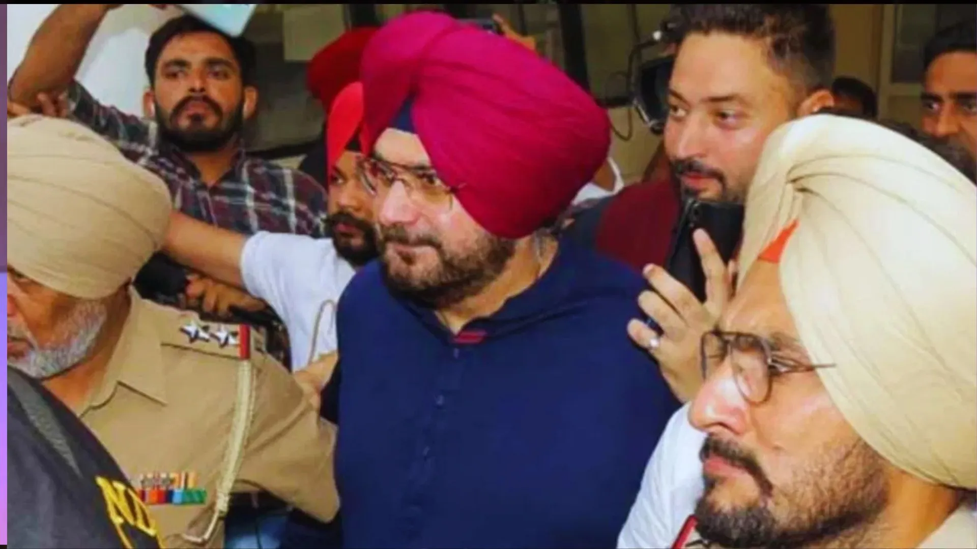 10 महीने बाद जेल से बाहर आए नवजोत सिंह सिद्धू, इस केस में हुई थी सजा