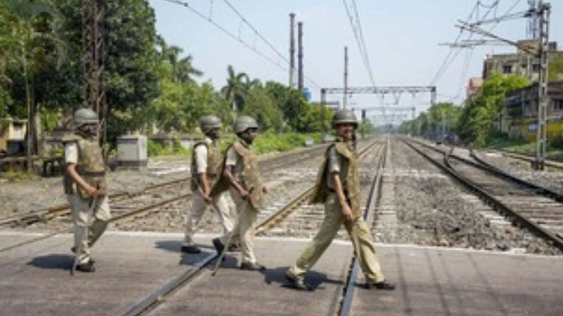 हनुमान जयंती: पश्चिम बंगाल में सुरक्षा चाक-चौबंद, केंद्रीय बलों और पुलिस की कड़ी नजर
