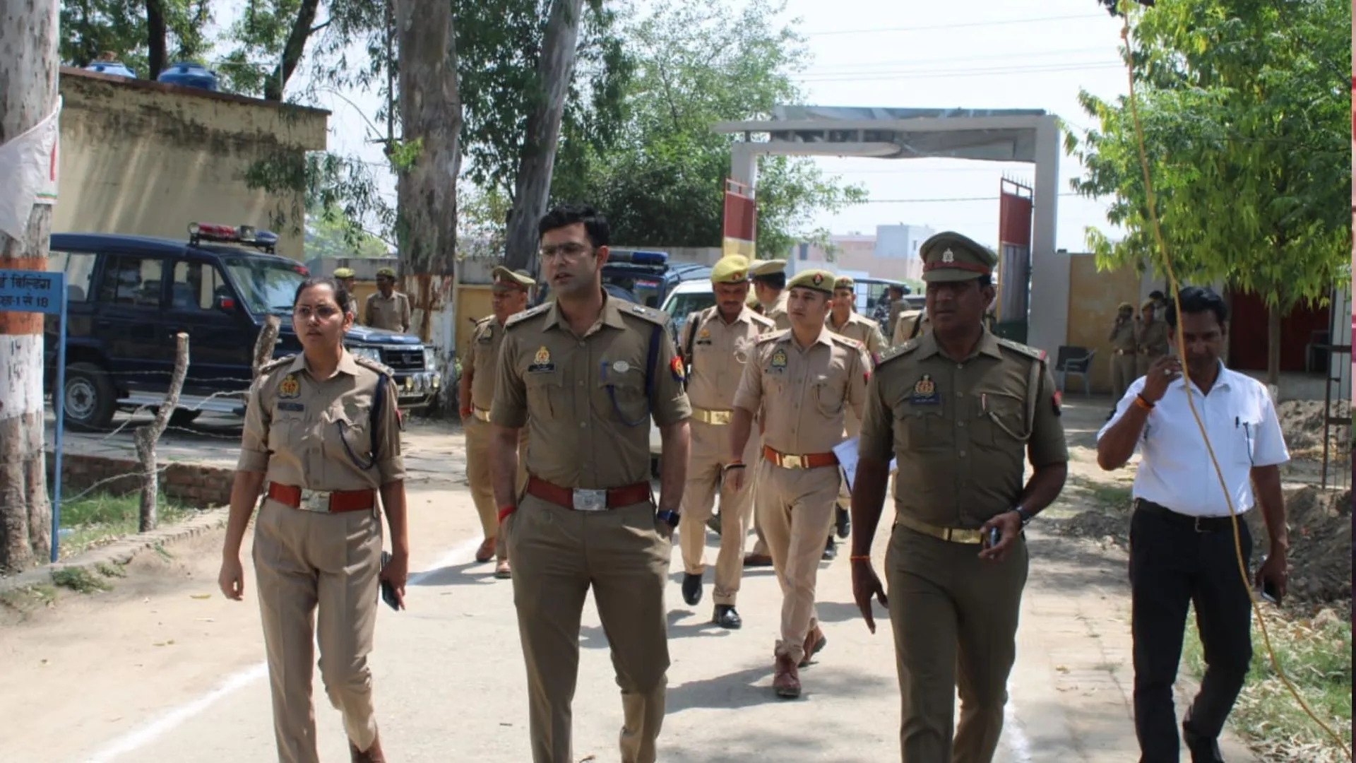 निकाय चुनाव: पीलीभीत में कड़ी निगरानी में नामांकन की प्रक्रिया शुरू