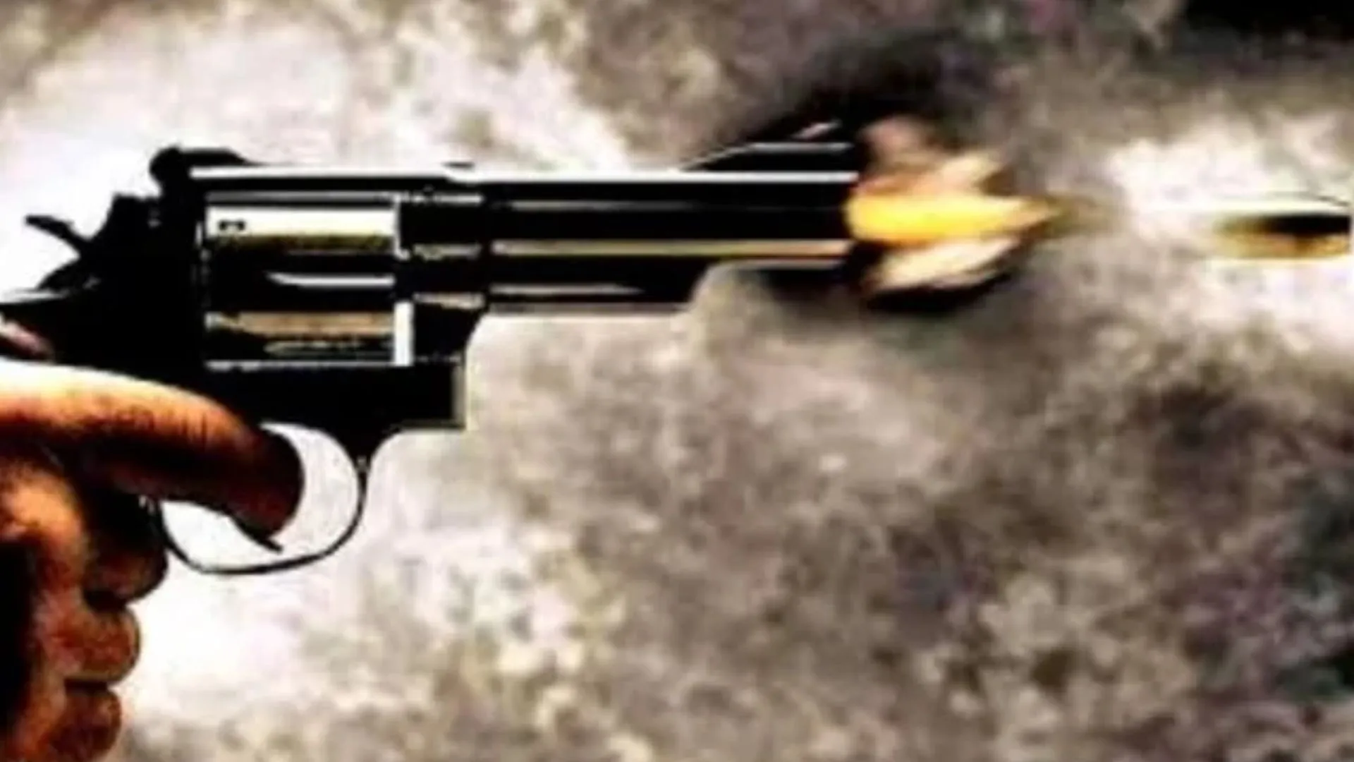 Shahjahanpur: कलयुगी बेटे ने खून के रिश्ते को किया तार-तार, पिता और दादी को मारी गोली