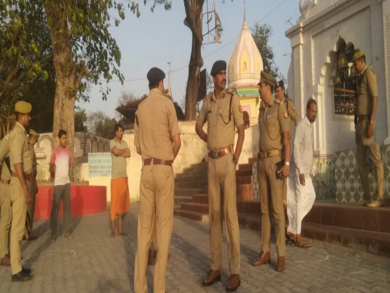 अयोध्या: आईजी और एसएसपी ने परिक्रमा पड़ाव स्थल का लिया जायजा