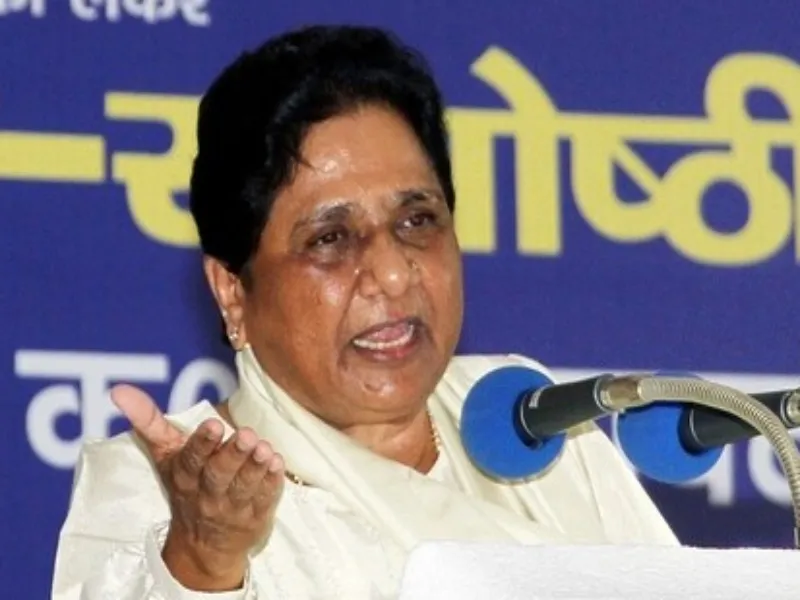 लखनऊ: मायावती ने सपा पर लगाया जातिवादी राजनीति करने का आरोप, Tweet कर मुलायम सिंह पर लिखी बड़ी बात 