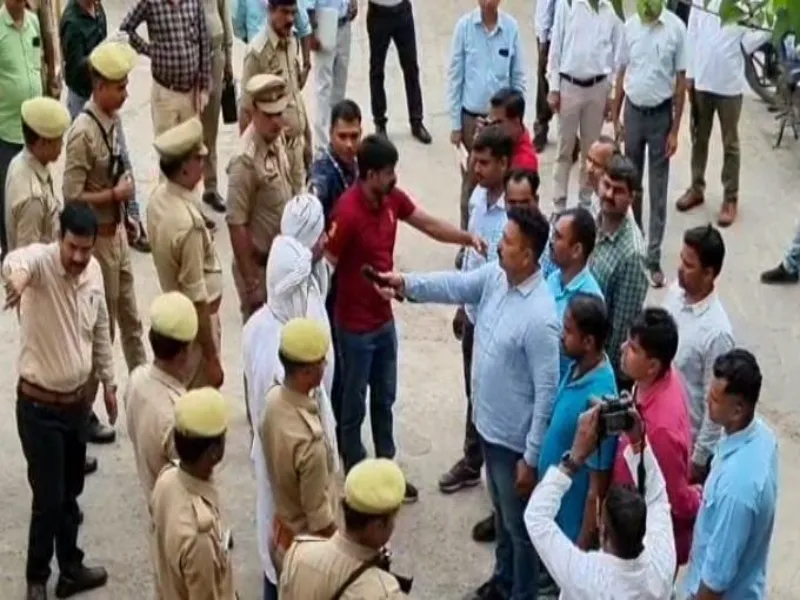 Atiq-Ashraf Murder Case: हत्याकांड में शामिल थे दो हैंडलर, शुरू हुई तलाश 