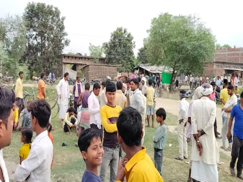 बहराइच: डॉक्टर भीमराव आम्बेडकर की प्रतिमा का तोड़ा चश्मा, हुआ हंगामा