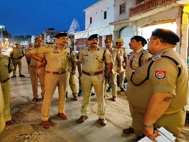 प्रयागराज शूटआउट को लेकर अयोध्या पुलिस चौकस, जगह-जगह पिकेट तैनात 