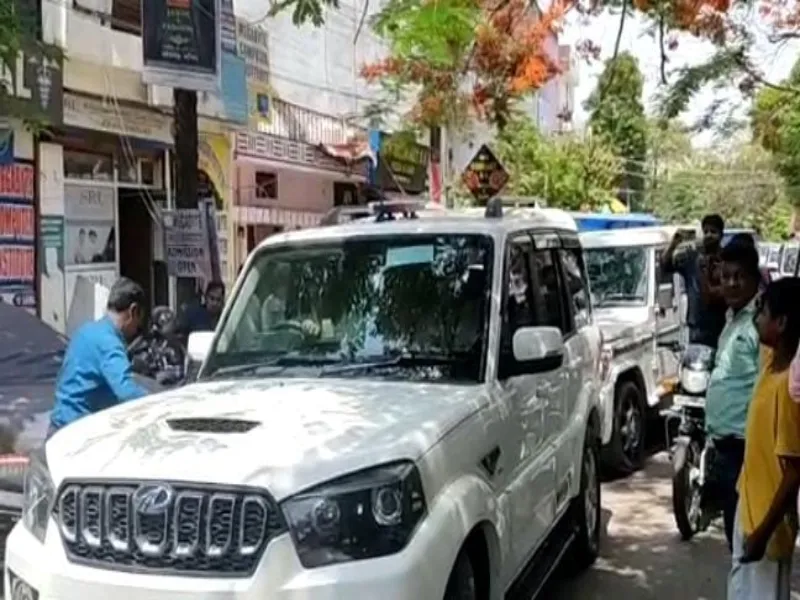 प्रयागराज: धूमनगंज थाने पहुंची ATS टीम, अतीक से हथियारों के बारे में करेगी पूछताछ