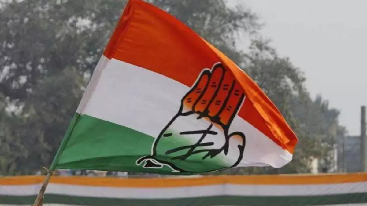 रामपुर: शराब और पैसा बांटने में कांग्रेस प्रत्याशी के खिलाफ रिपोर्ट दर्ज  