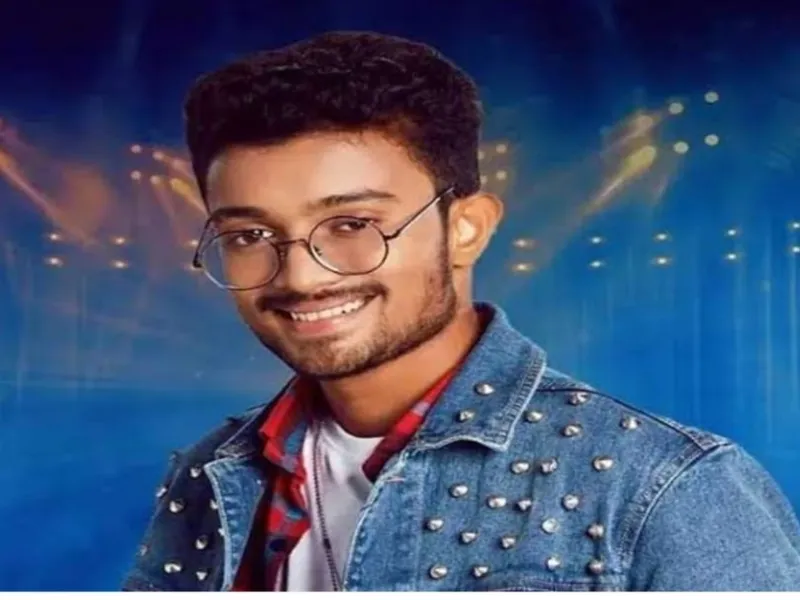 Indian Idol Grand Finale: ऋषि जीतने को बेताब, पिता अयोध्या से Mumbai लेकर पहुंचे हनुमानगढ़ी का प्रसाद