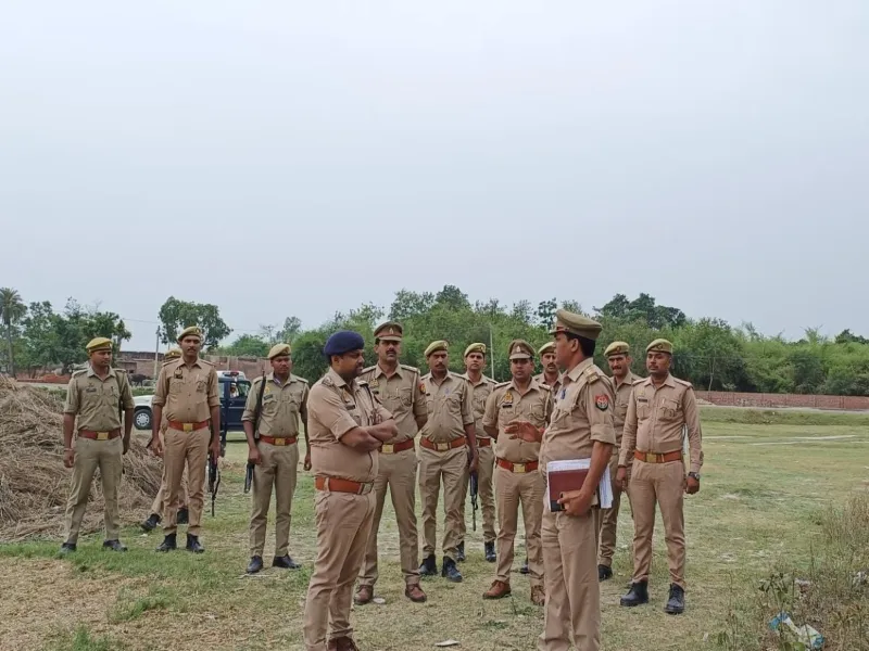 बहराइच में किसान की हत्या कर शव स्कूल के पास फेंका