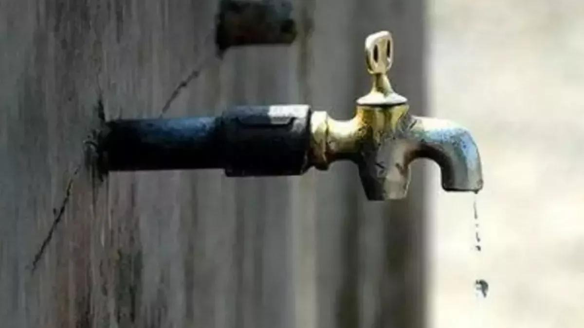हल्द्वानी: दमुवाढूंगा में दो सप्ताह से पानी की आपूर्ति ठप, लोग परेशान 