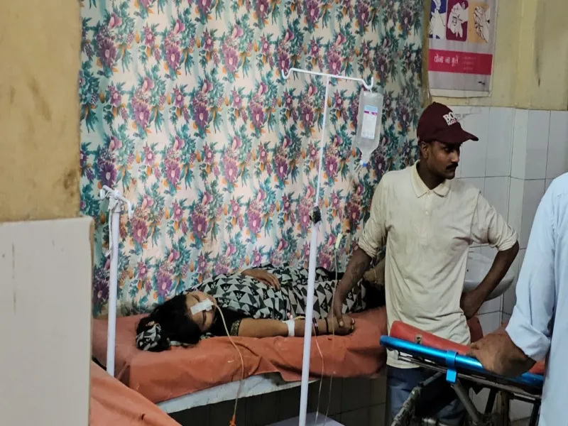 बहराइच: पति से विवाद के बाद पत्नी ने खाया जहरीला पदार्थ, हालत गंभीर  