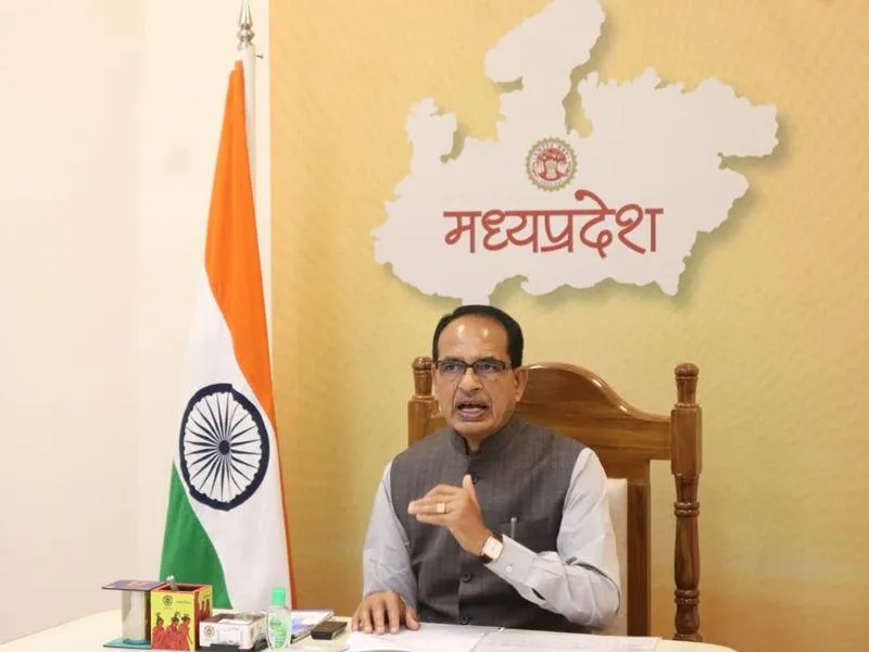 किसानों की मदद में कसर नहीं छोड़ें प्रभारी मंत्री : शिवराज 