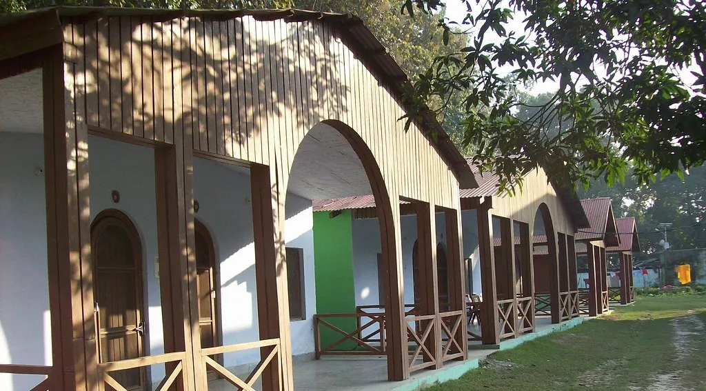 हल्द्वानी: चैंपियन ट्री के बाद अब थारू हट बढ़ाएंगी नंधौर अभ्यारण्य की शान 