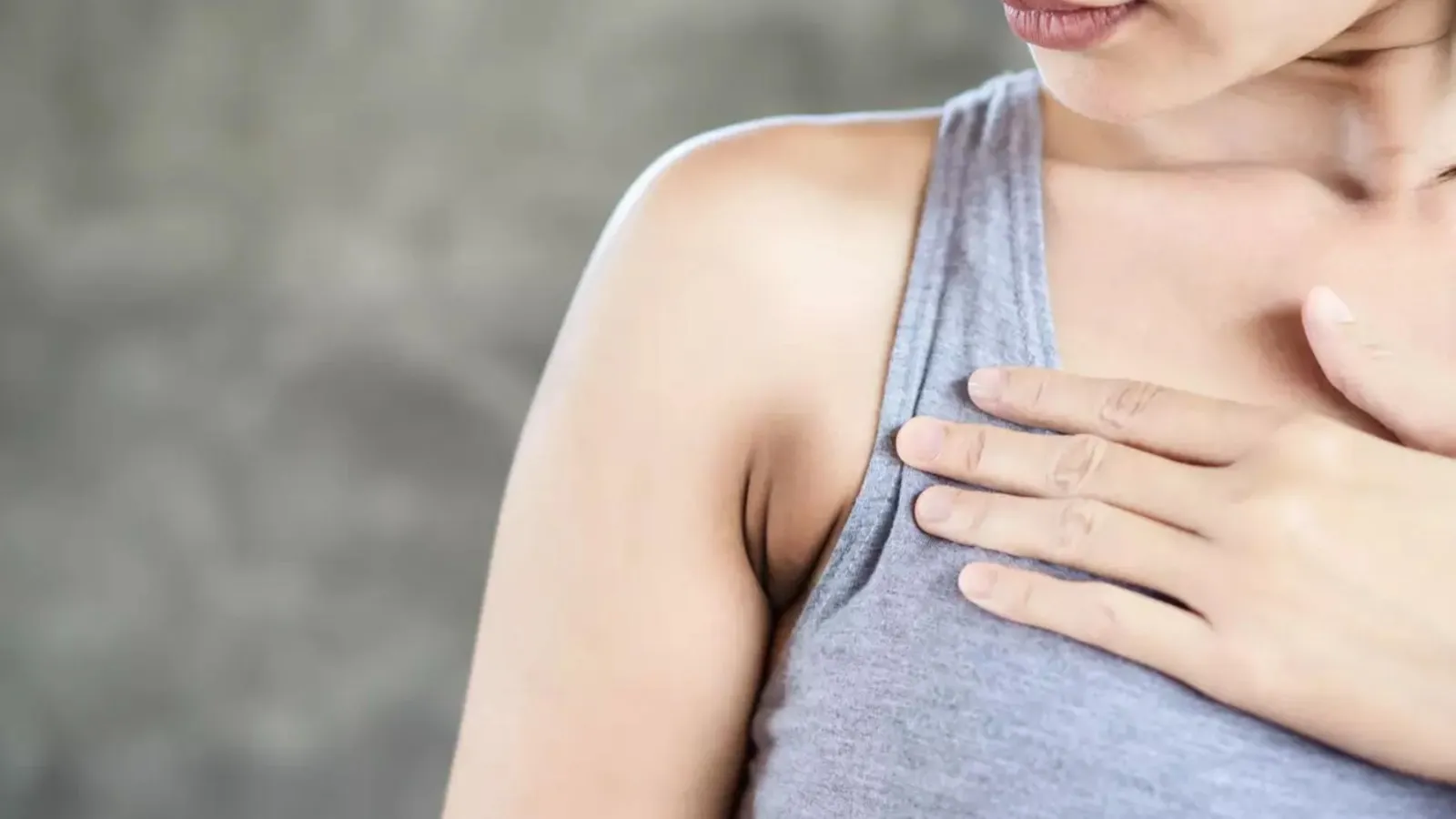 अंडरआर्म्स के कालेपन से अब नहीं होंगे शर्मिंदा, इन घरेलू नुस्खों से बदबू और दाग-धब्बों से पाएं छुटकारा