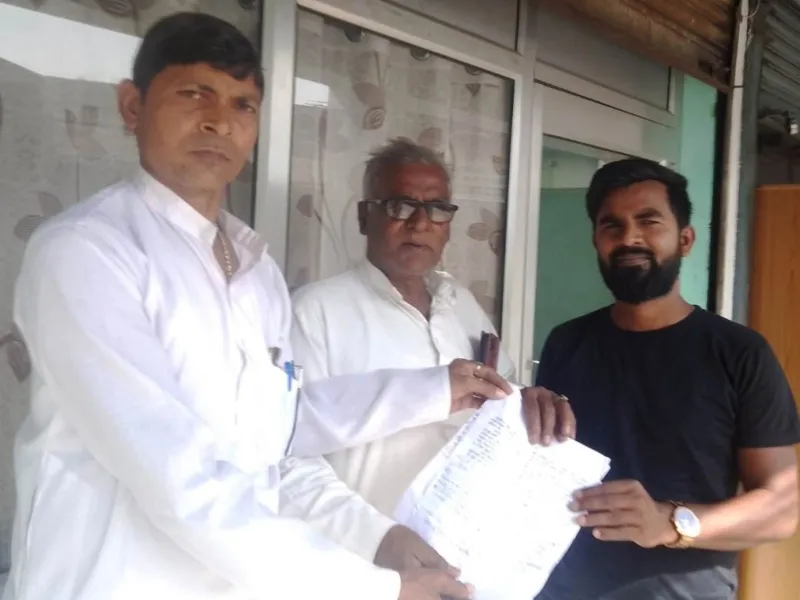 UP Nikay Chunav 2023 : आम आदमी पार्टी ने बांटे चुनाव चिन्ह, नगर पंचायत में उतारे प्रत्याशी 