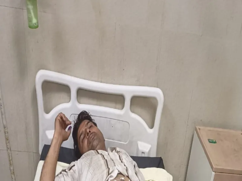 बहराइच में चाउमीन लेने गए युवक पर चाकू से हमला, अस्पताल में भर्ती