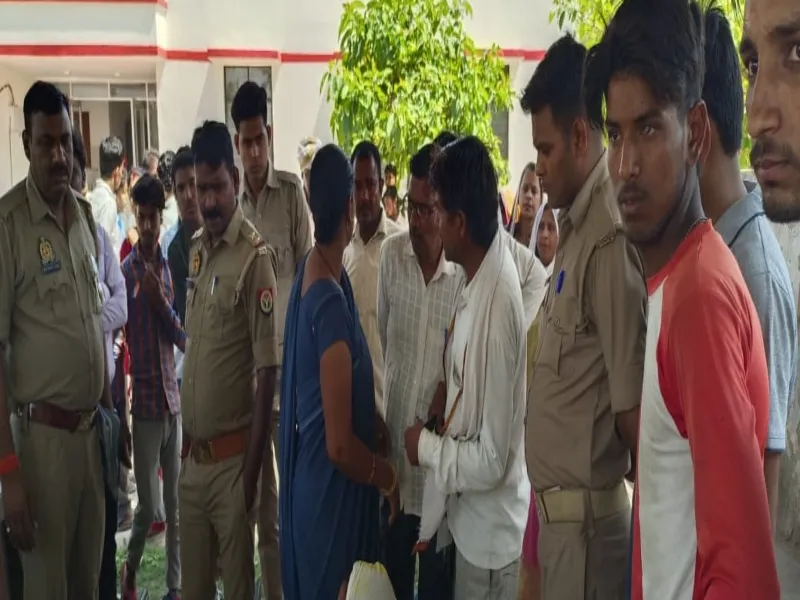 हरदोई: बोलेरो की टक्कर से बच्चे को दवा दिलाने आई महिला की मृत्यु