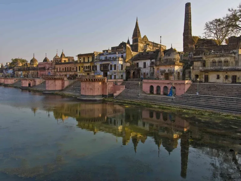 अयोध्या: वाटर स्पोर्ट्स वोट शेड और रिटेनिंग वॉल के निर्माण को पहली किश्त जारी