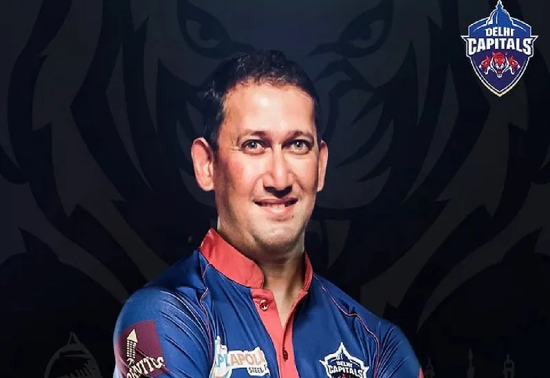 हमने अच्छी बल्लेबाजी नहीं की, किसी एक या दो खिलाड़ी को दोष देना सही नहीं : अजीत अगरकर