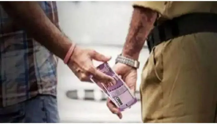 हरिद्वार: दरोगा साहब पकड़े गए 20 हजार की घूस लेते, धोखाधड़ी के मामले की कर रहे थे जांच