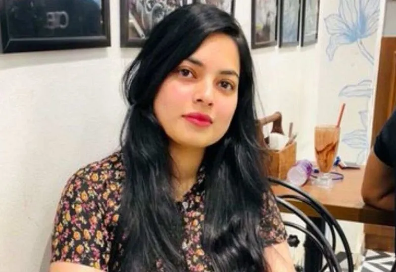 UPPSC Success Story : पिता की पेशी के दौरान हत्या, अब बेटी बनेगी पुलिस अफसर, पढ़ें सफलता की कहानी