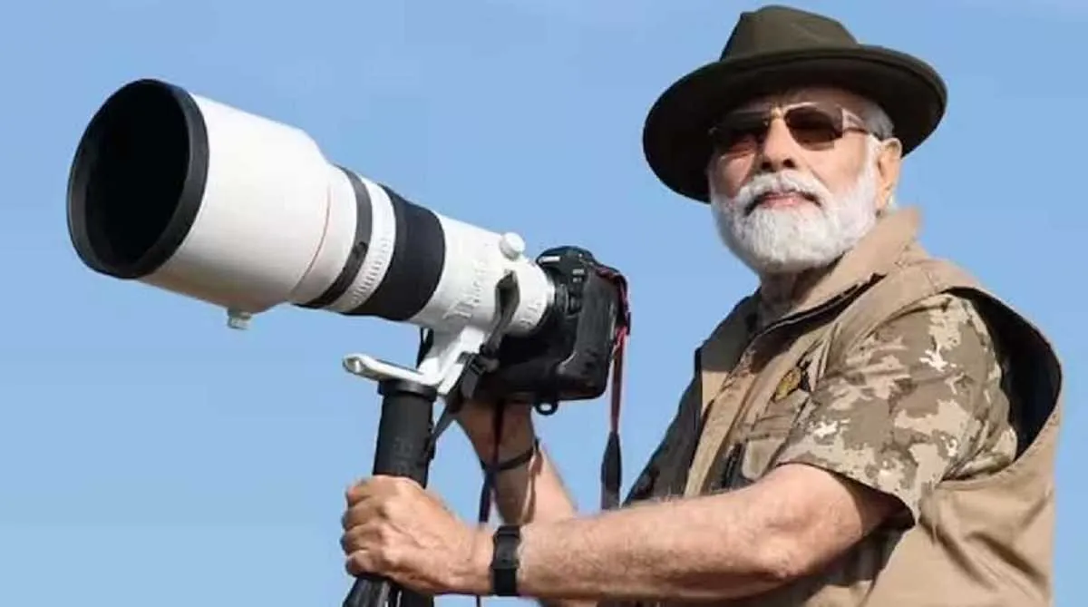 मोदी ने बीटीआर में की सफारी, ऑस्कर विजेता बोमन-बेली से बात 