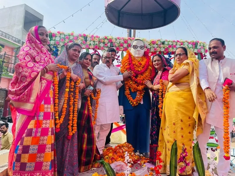 बाराबंकी: जयंती पर शिद्दत के साथ याद किए गए बाबासाहेब, निकाली गई शोभायात्रा, आयोजित की गई गोष्ठियां