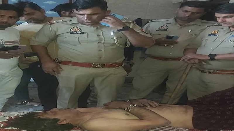 बिजनौर : डॉक्टर पत्नी ने अस्पताल मालिक को बेड़ियां में बांधकर किया कमरे में कैद, बालकनी से चिल्लाया तो पड़ोसियों ने बुलाई पुलिस