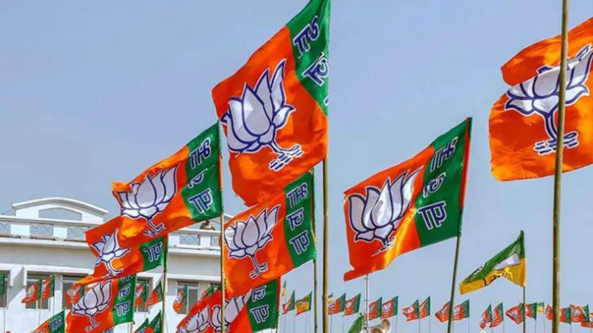 कर्नाटक : BJP विधायक ने महिला के साथ अंतरंग तस्वीरें ‘वायरल’ होने पर कराई शिकायत दर्ज 