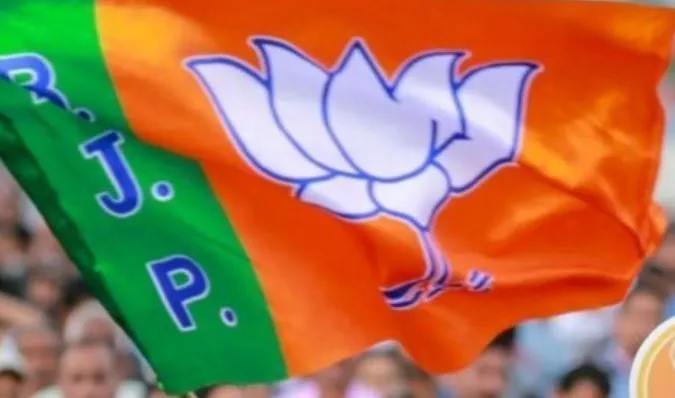 असम : BJP में शामिल हुए 110 पूर्व उग्रवादी