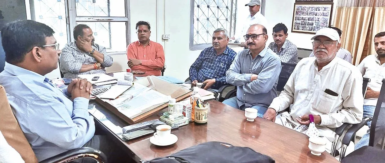 Jaspur News: गन्ना किसानों ने लगाया पर्चियों में धांधली का आरोप, सौंपा शिकायती पत्र