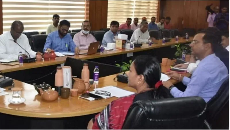 देहरादून: अवैध रूप से बने मंदिर-मस्जिद पर होगी सख्त कार्रवाई 