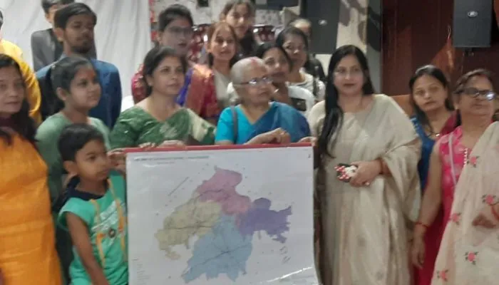 Chitrakoot: सांसद ने किया तहसीलों के मानचित्रण का लोकार्पण, मंदाकिनी-पयस्वनी की रक्षा के लिए सभी को आगे आना होगा 