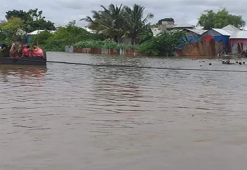 सोमालिया में अचानक आई बाढ़ से 21 लोगों की मौत, एक लाख से अधिक विस्थापित 