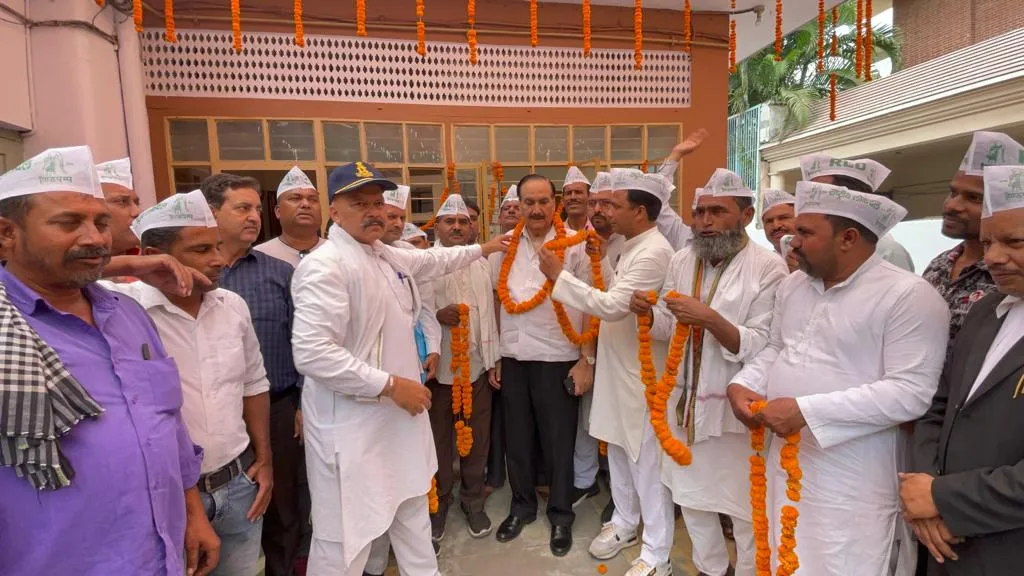 f1e5b614-6f78-4c54-ae88-6373f1ce6002