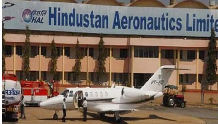 Kanpur News : HAL की 3.5 प्रतिशत हिस्सेदारी बेचने के फैसले पर मोदी सरकार को घेरने की तैयारी 