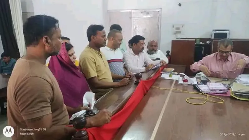 Up Nagar Nikay Chunav 2023 : बहराइच नगर पालिका से निषाद पार्टी के प्रत्याशी ने नाम लिया वापस