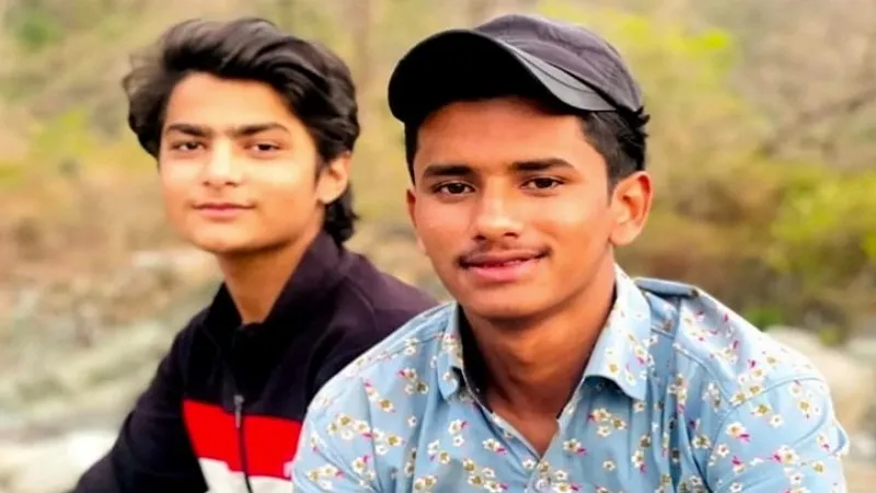 रामपुर: ईद मेला देखने आए दो दोस्तों की सड़क हादसे में मौत, मुख्य मार्ग पर वाहन ने रौंदा