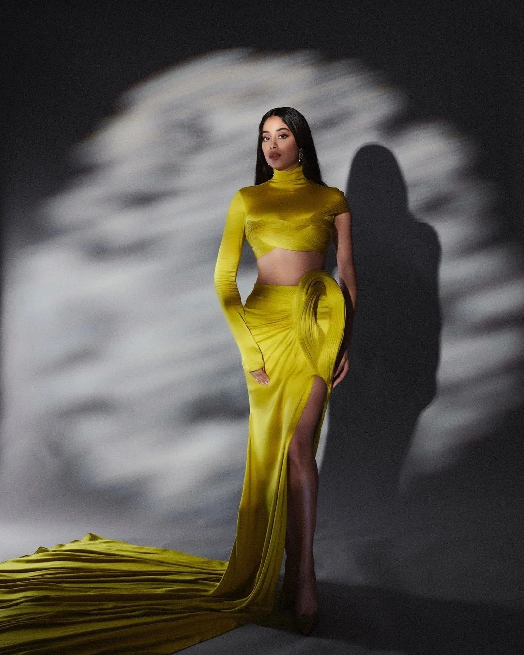 Janhvi Kapoor Photos 4