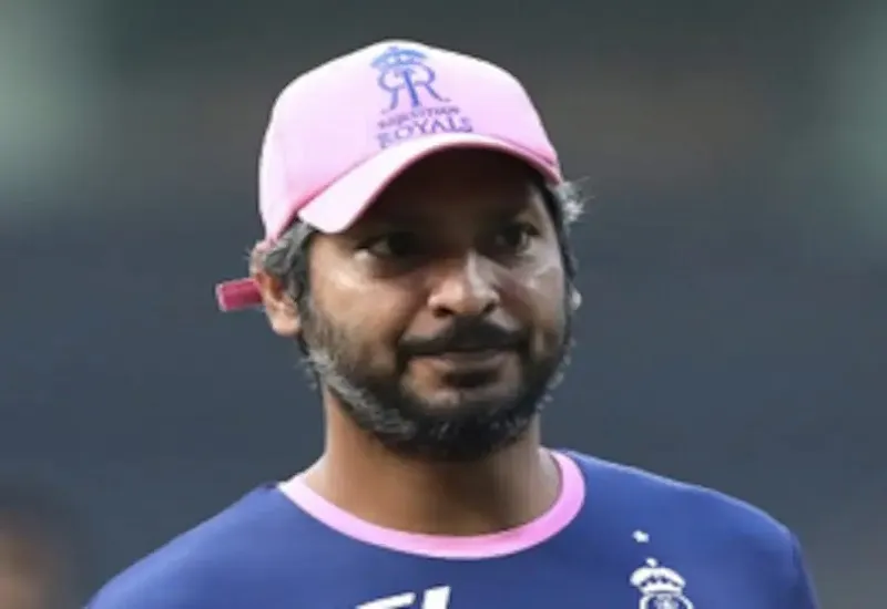 VIDEO : संजू सैमसन ने लगातार जड़ें तीन छक्के, हक्के-बक्के रह गए राशिद खान...कोच कुमार संगकारा ने की तारीफ