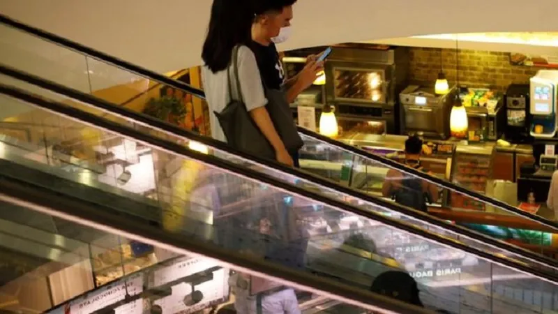 सिंगापुर में शॉपिंग मॉल के बाहर भारतीय मूल के व्यक्ति की मौत, शख्स ने दिया था धक्का