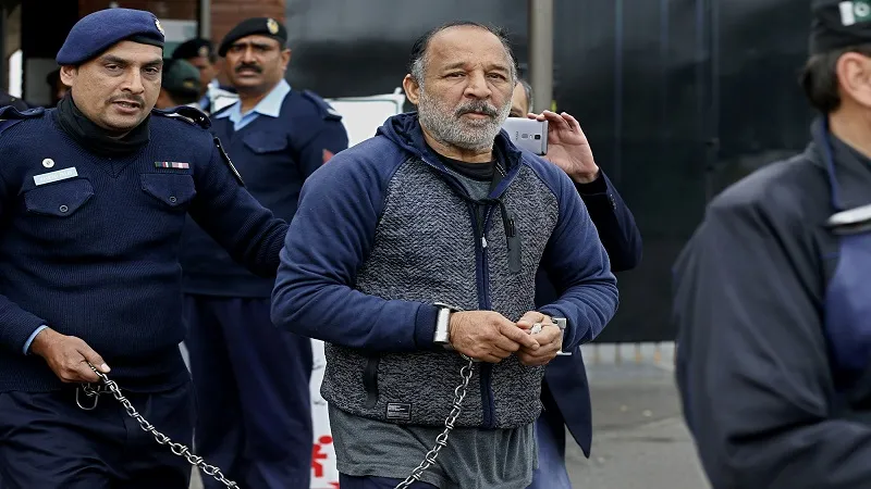 पुलिसकर्मी की हत्या के मामले में 74 वर्षीय संदिग्ध को Pakistan से Britain लाया गया 