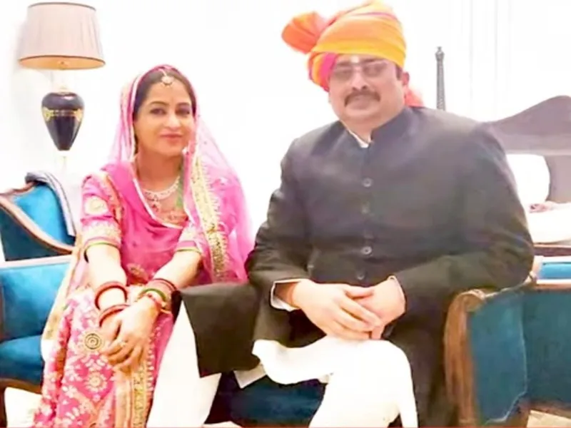 28 साल का रिश्ता तोड़ राजा भैया लेंगे तलाक, साकेत फैमिली कोर्ट में सुनवाई 23 मई को