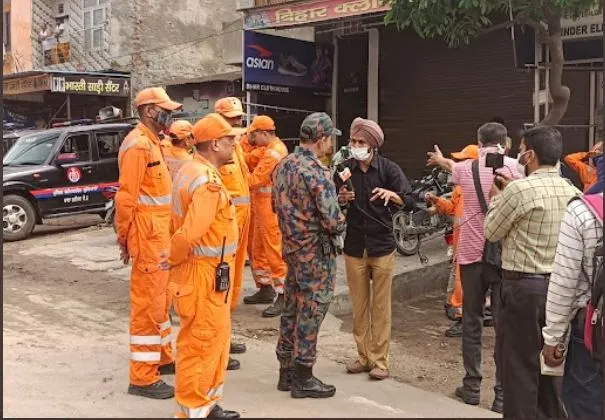 लुधियाना में गैस रिसाव से एक परिवार के पांच लोगों सहित 11 की मौत 