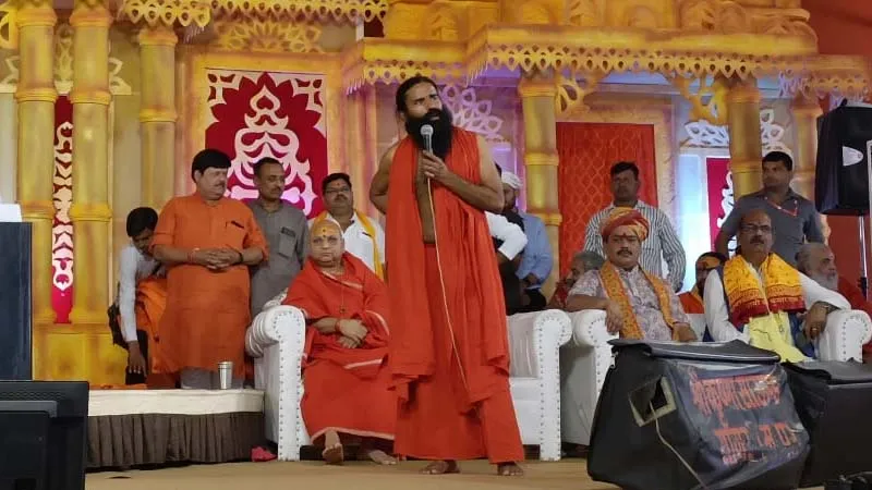 मैं किसी दल का नहीं, सनातन धर्म का समर्थक हूँ: रामदेव 