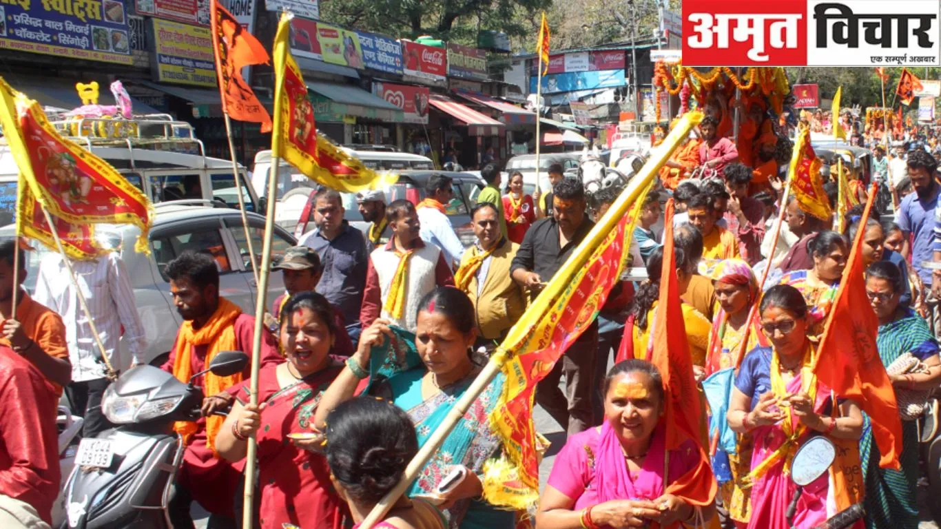 हल्द्वानीः 'राम लखन जानकी, जय बोलो हनुमान की' जयकारों से गूंजा शहर 