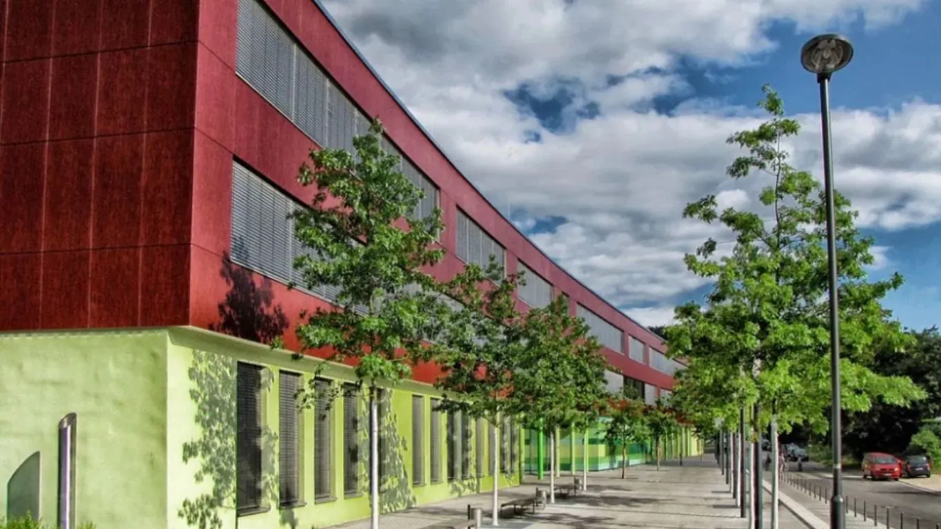 Haldwani News: पुराने स्कूल होंगे अपग्रेड, मिलेंगी आधुनिक सुविधाएं, पीएमश्री योजना में 12 स्कूल चयनित